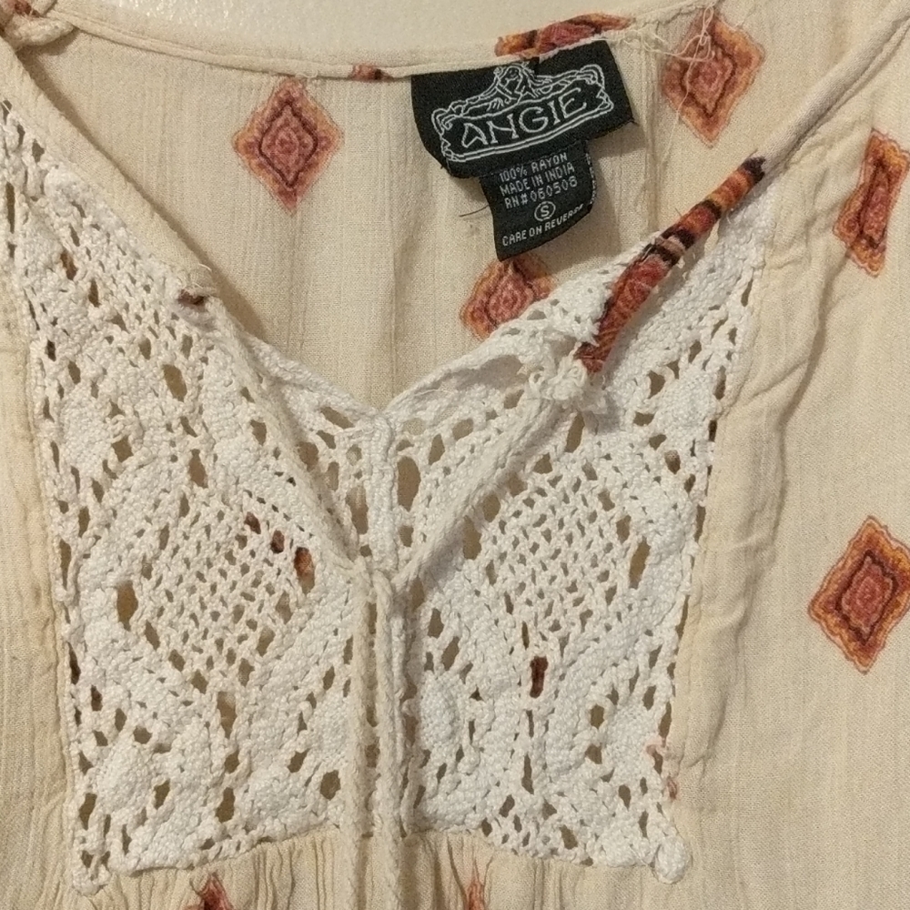 Shirt - Picture 2 of 3